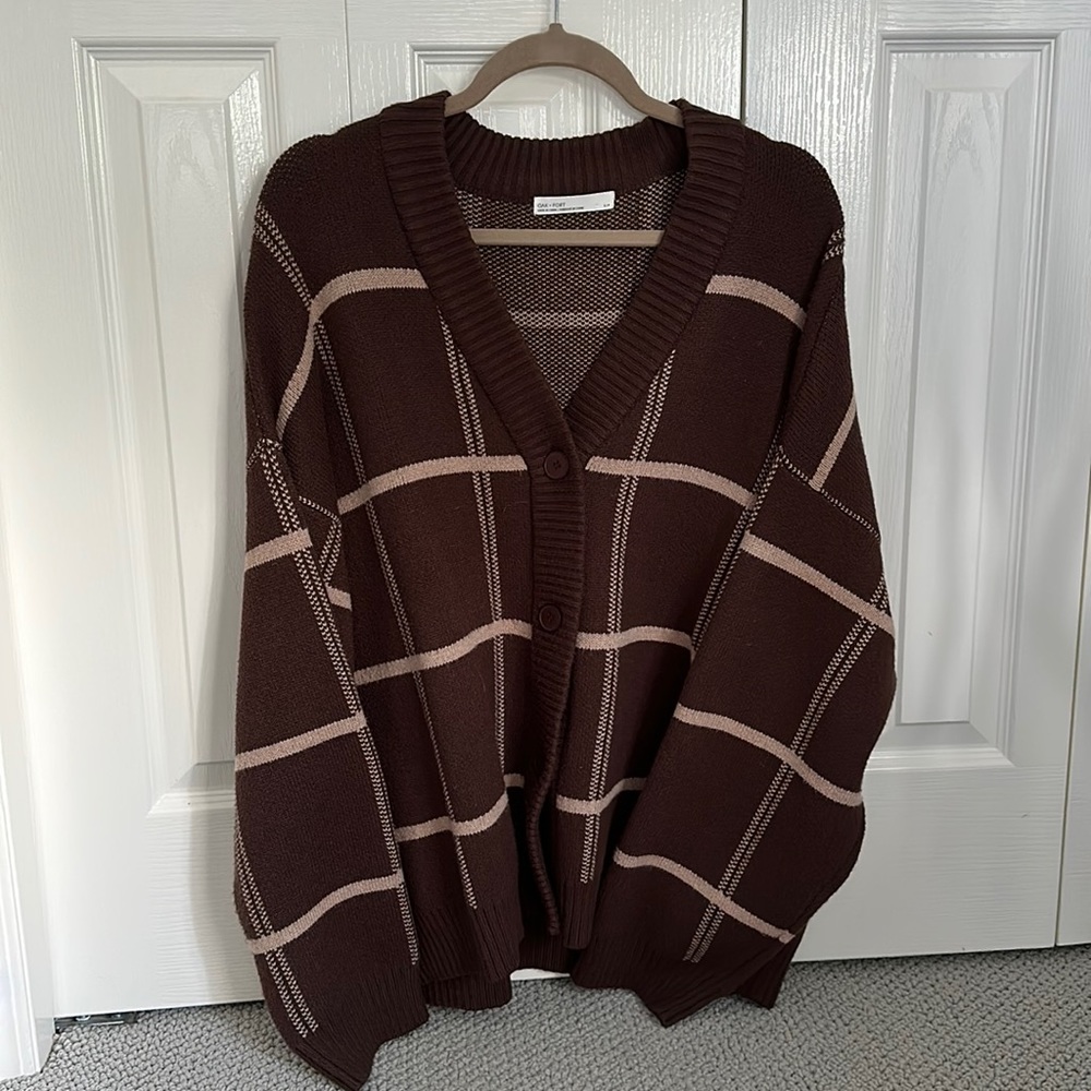 Oak and fort cardigan